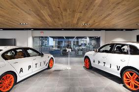 aptiv-ces2019-cars-pavilion